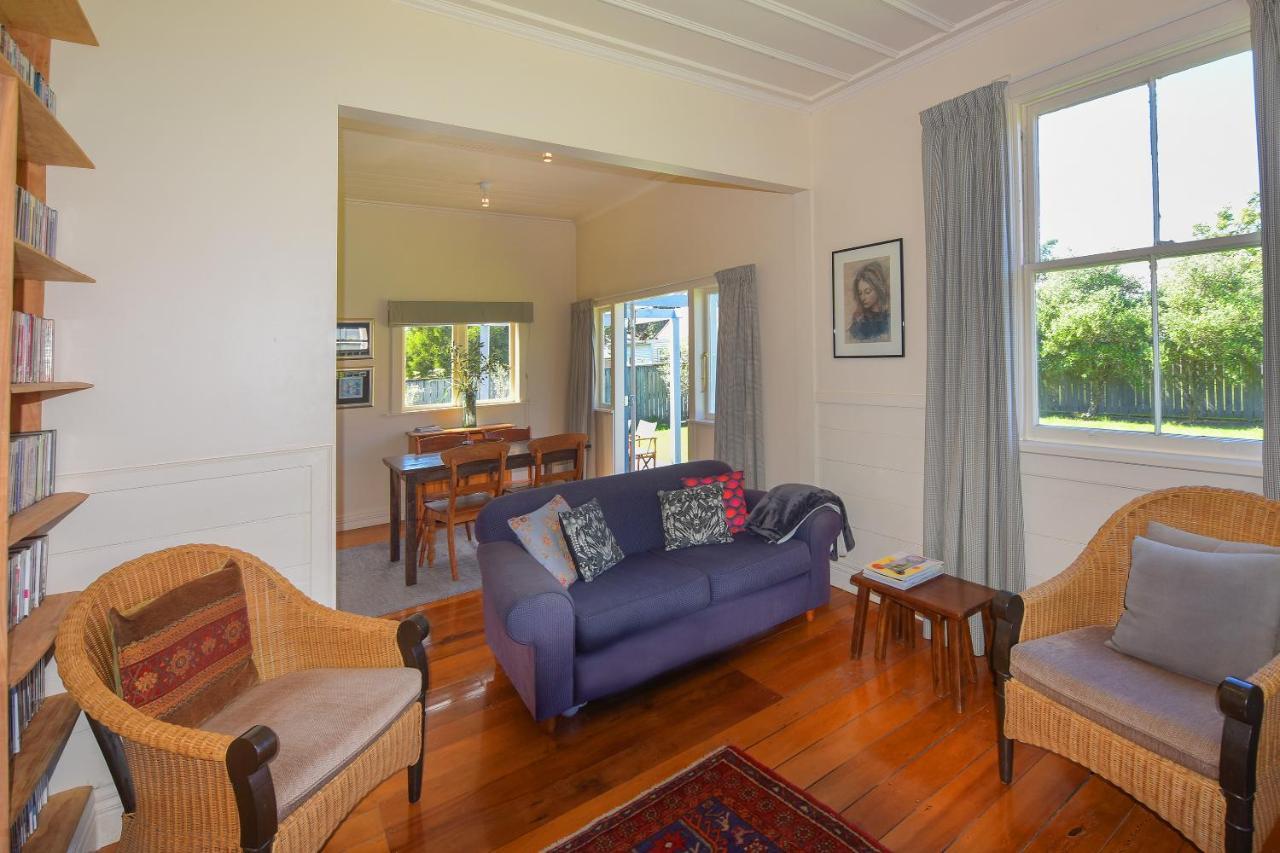 The Vicarage Martinborough Villa Dış mekan fotoğraf