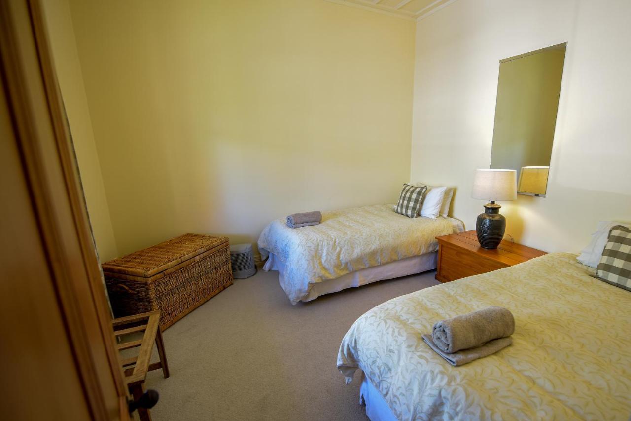 The Vicarage Martinborough Villa Dış mekan fotoğraf